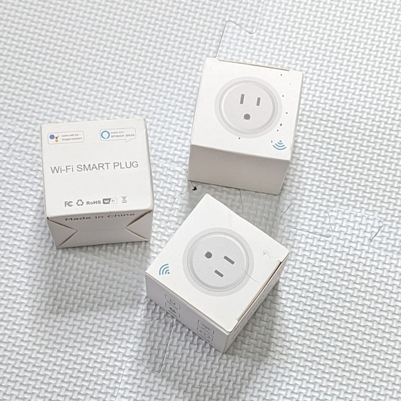 Bundle Of 3 Smart Wi-Fi Enabled Plugs wifi 2.4 Ghz - Picture 5 of 5